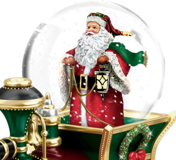 Goodsright Decor Thommas Kinkade Santa Claus is Comin' to Town Musical Snowglobe Train Car by The Bradford Exchange