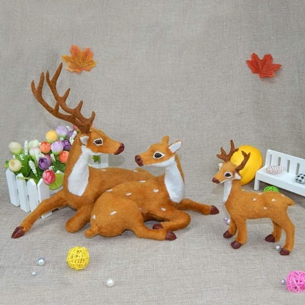 Goodsright Decor 1 Pair Table Top Decor Christmas Couple Reindeer Figurine Animal Figurine Nativity Ornaments for Kids Christmas Table Figurine Small Deer Ornament Statue Car Child Crafts