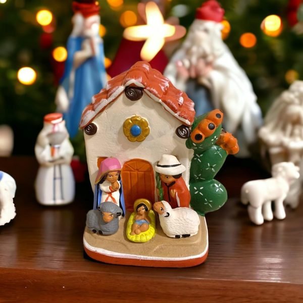 Goodsright Decor Ethnic Nativity Scene 1 piece 3.5x4.5", Christmas decor ornaments handmade in Peru