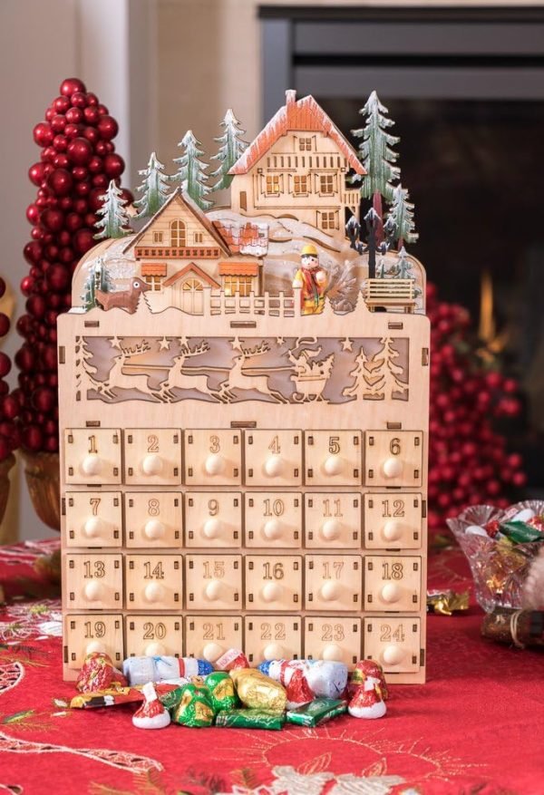 Goodsright Decor Wooden Christmas Advent Calendar, Countdown to Christmas, LED Holiday Decoration, Battery Operated, Reindeer Village