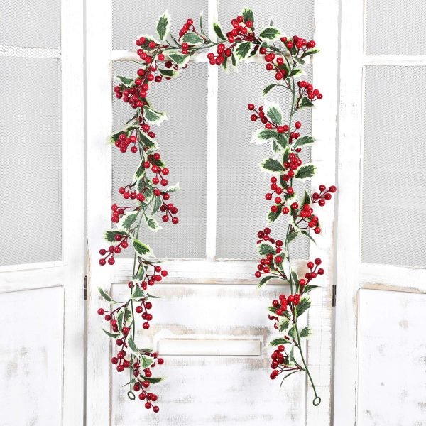 Goodsright Decor 6FT Red Berry Christmas Garland, Flexible Artificial Berry Garland for Indoor Outdoor Home Fireplace Decoration for Winter Christmas Holiday New Year Decor