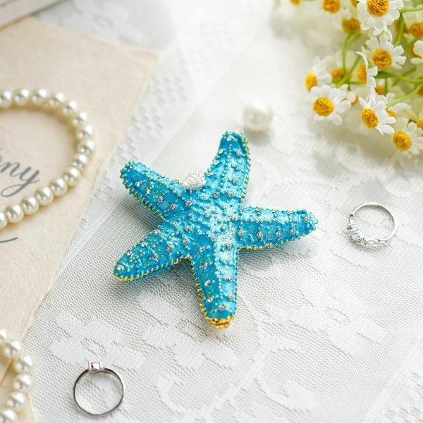 Goodsright Decor Hinged Metal Starfish Jewelry Box Decorative Box Ring Holder Trinket Organizer Earring Necklace Storage Box Jewelry Display Box Gift for Women Girl
