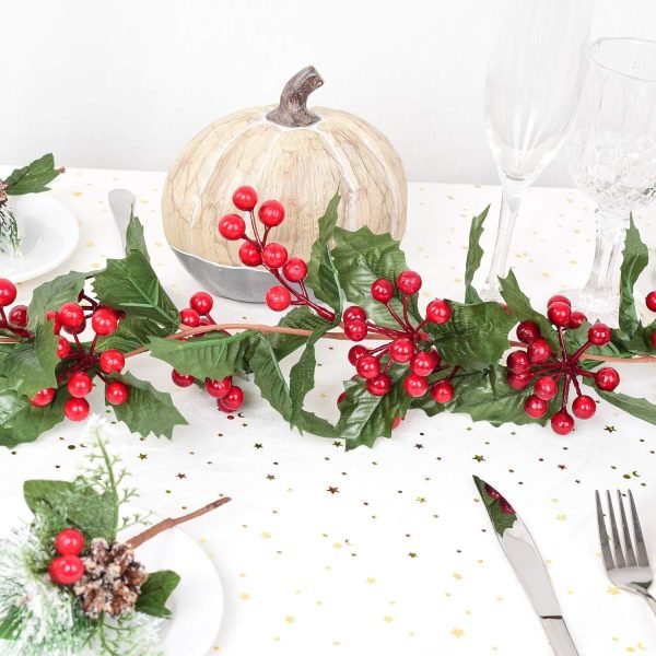Goodsright Decor 6FT Red Berry Christmas Garland, Flexible Artificial Berry Garland for Indoor Outdoor Home Fireplace Decoration for Winter Christmas Holiday New Year Decor