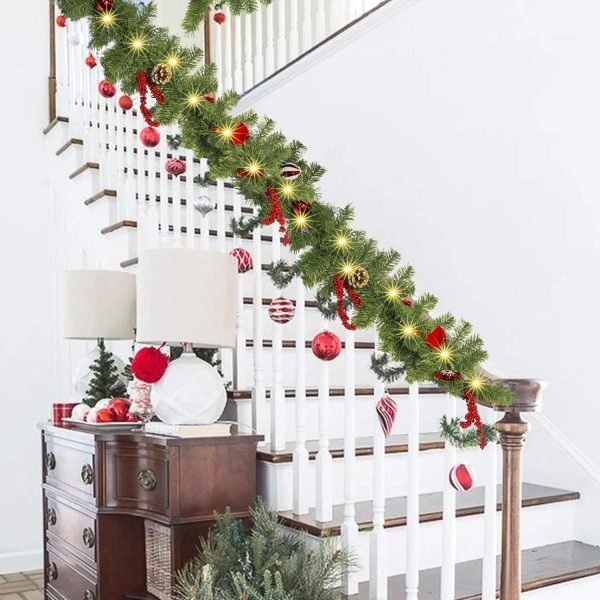 Goodsright Decor 9 FT Artificial Christmas Garland, Pre-Lit 50 LED Battery Operated Lighted Xmas Garland with 8 Modes for Indoor Holiday Door Home Decorations (Red)