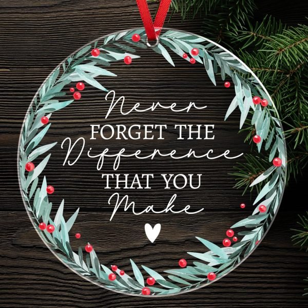 Goodsright Decor Christmas Ornaments Gifts for Family - Christmas Family Decor Gifts for Mom, Dad, Daughter, Son, Husband and Wife, Grandma, Grandpa Gift Ideas - Christmas Tree Decoration Ceramic Ornament